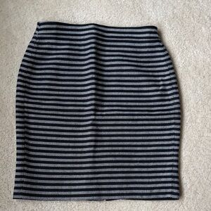 NWOT J. Crew Pencil Skirt Sz. 6